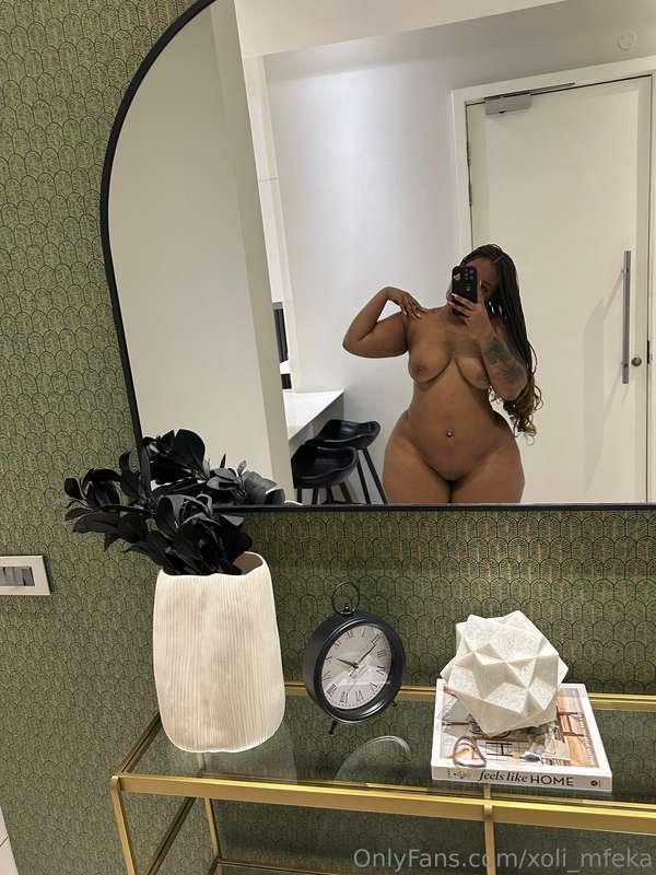 xoli_mfeka image #1