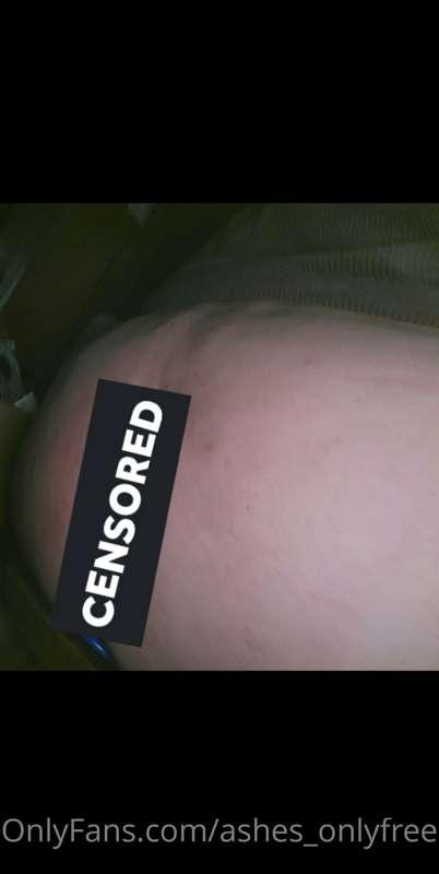 Low quality pics I took while playing with my ass