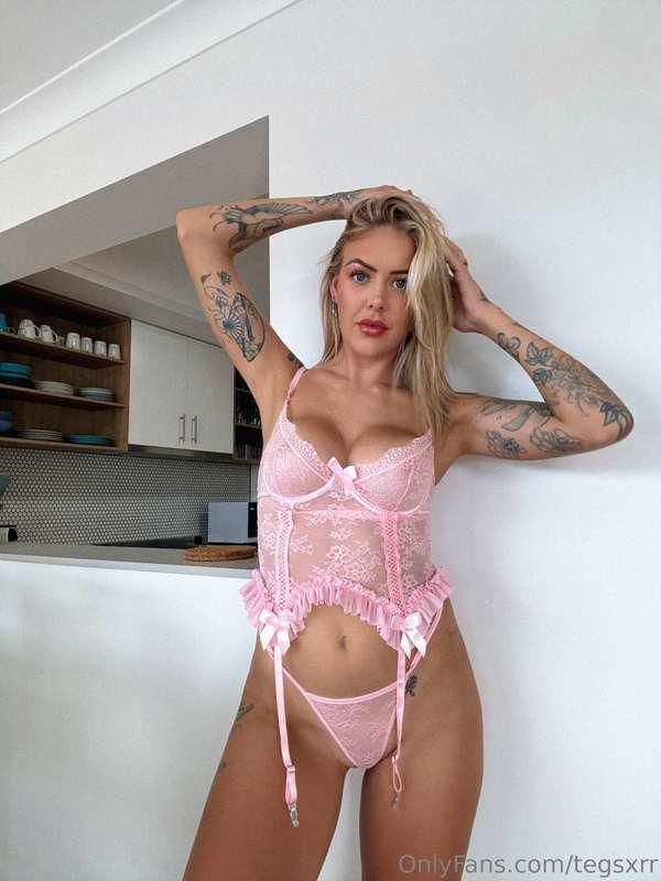 pretty in pink 🎀