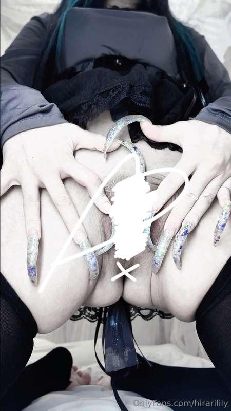 ....⋆𝜗𝜚🖤໕꒱ A finishing blow...