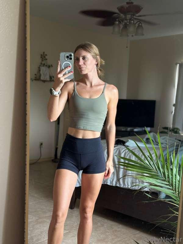 My workout outfit today! What do you think? 