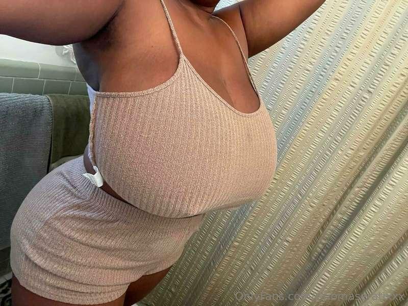Would you like to take it all off? 🥵