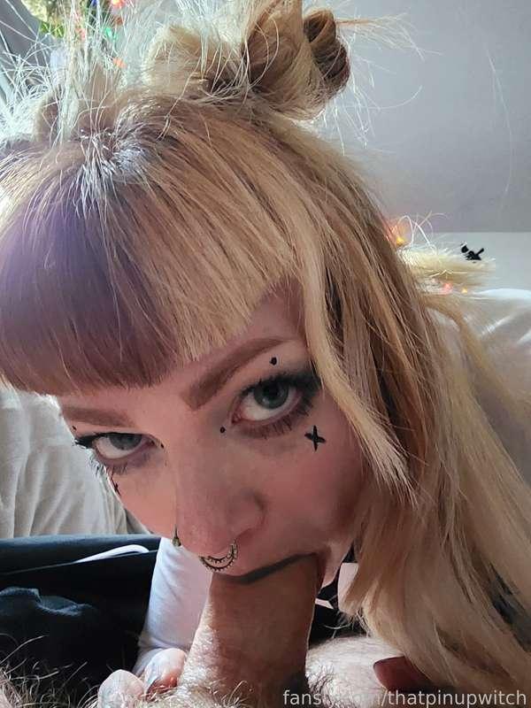 thatpinupwitch image #4