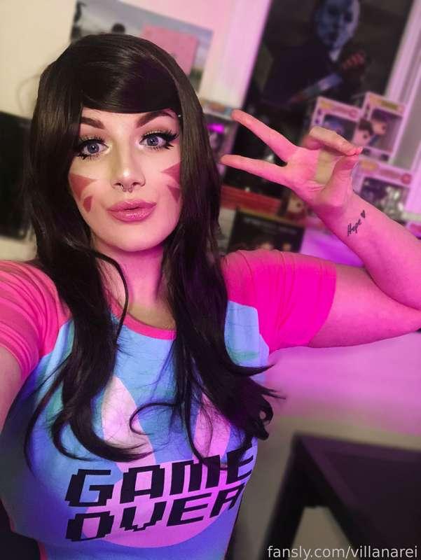 I play to win! 💖👾

#fyp #cosplay #cosplayer #brunette #egirl #gamergirl #onesie #cute #kawaii #tall #tallgirl