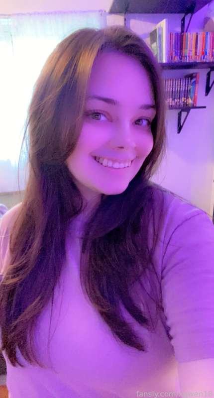 Taking a quick break from nudes to talk about how much I love my new haircut 😍