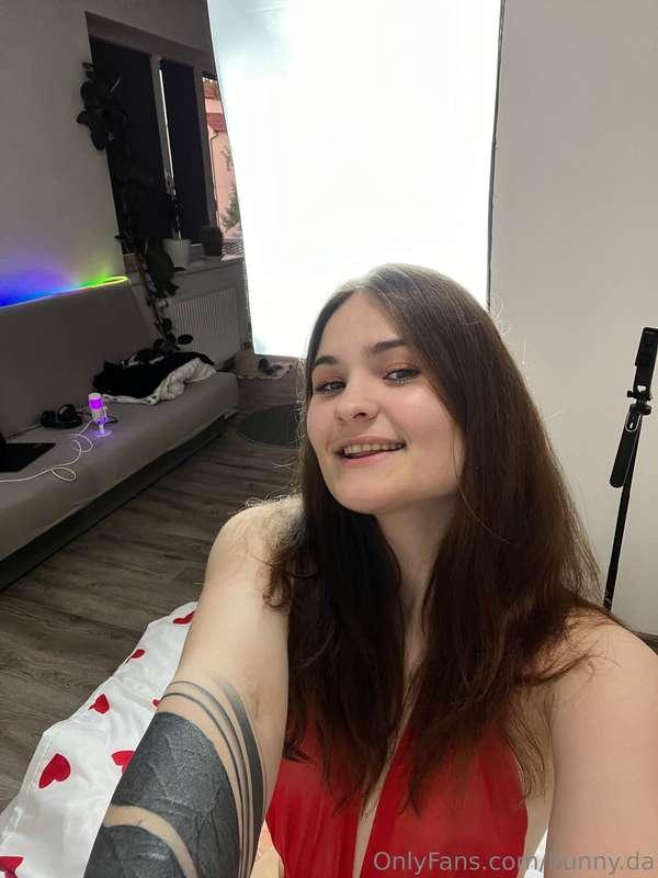 so often my fans see me as a pretty picture, 🤤 but what happ..