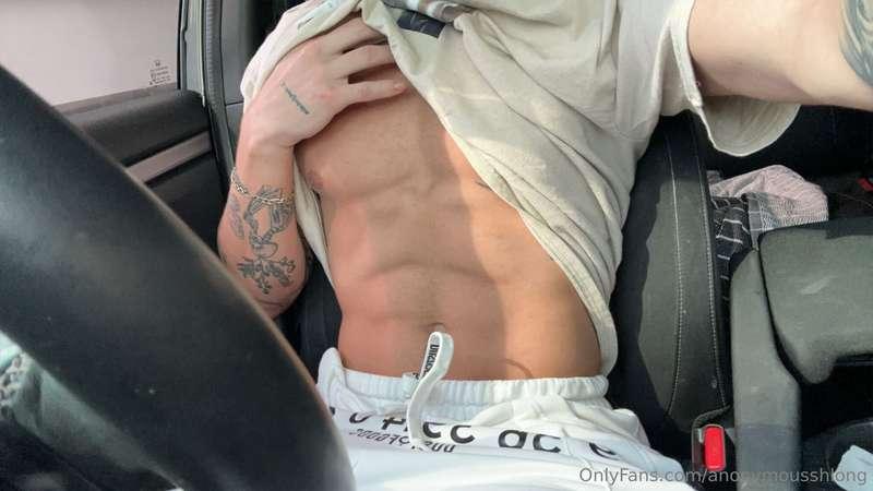 can you tell i'm feeling myself a little too much today? lol..