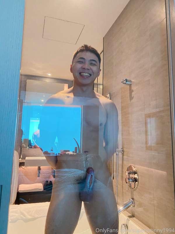 早安笑容滿面🥰
good Morning  
I heard a good news from Us🥳