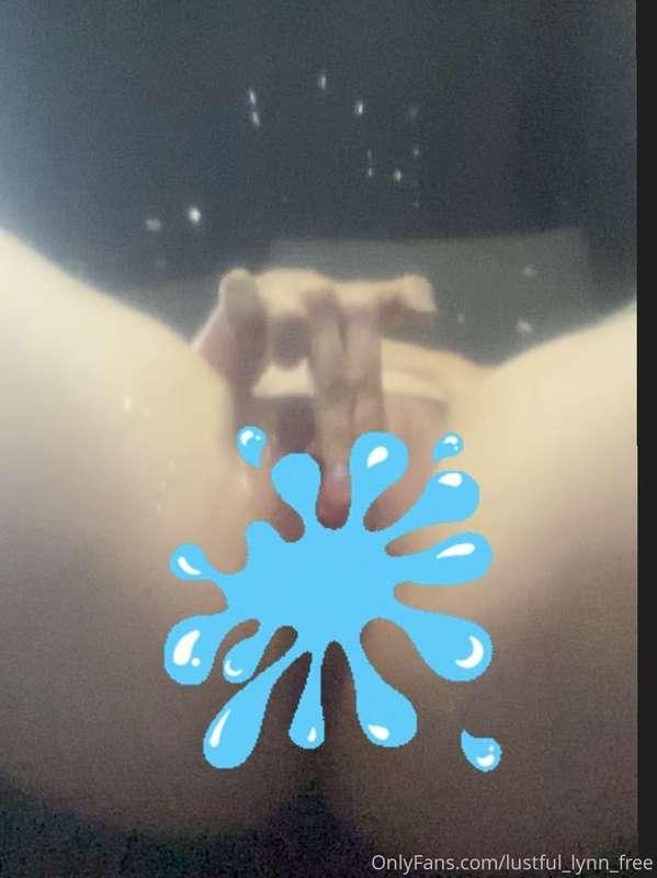 🔥Hottest video yet!!!🔥 I know you’ll cum watching me squirt ..