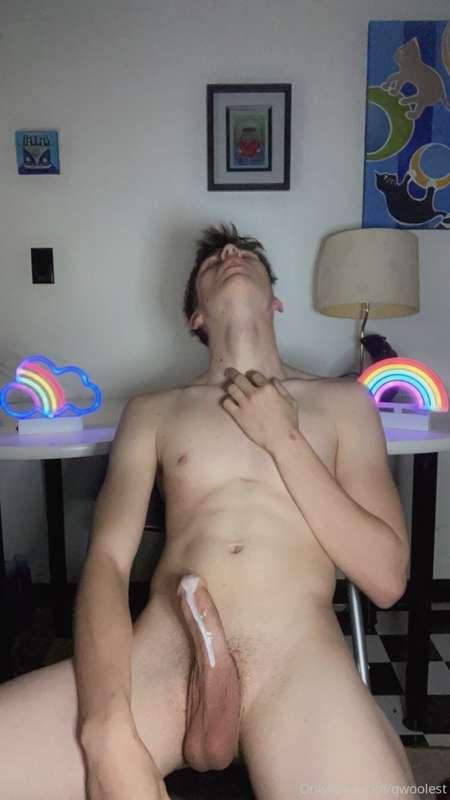 I love cum 🥰