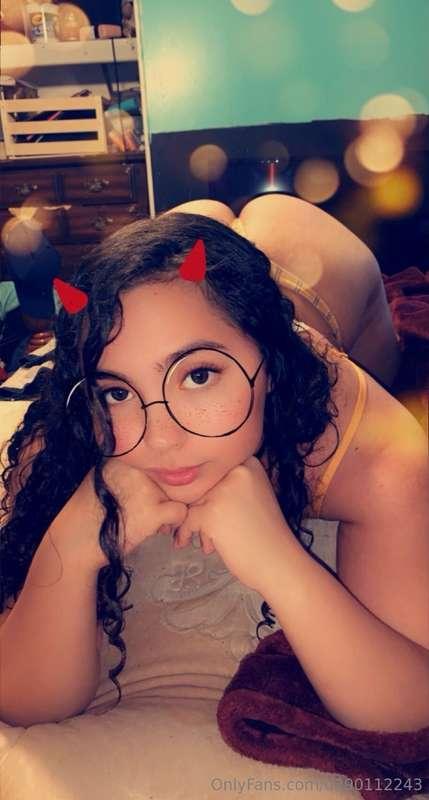 Sorry I’ve been inactive but I’m back and ready to play 😘😈