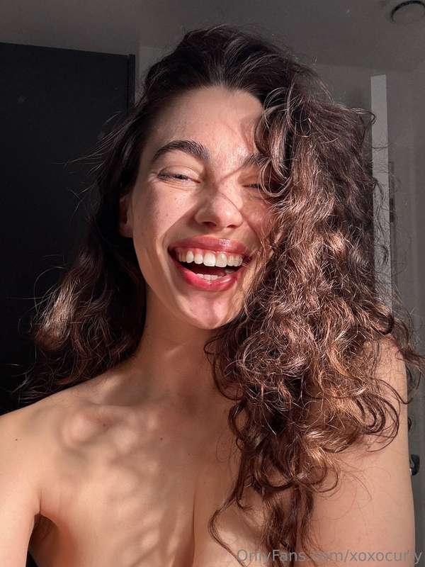 xoxocurly image #0