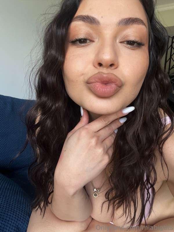Morning kisses for u
