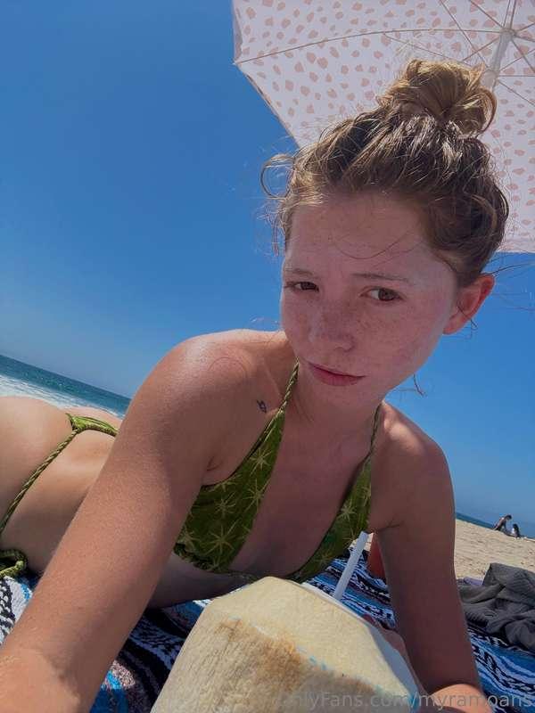 beach day well spent.. got all hot and sweaty and now I want..