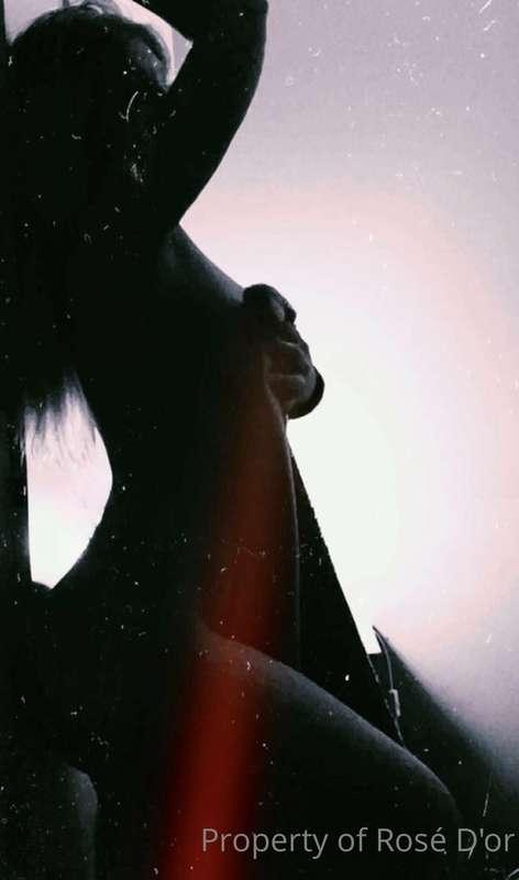 I wanted to try something different #boudoirshoot