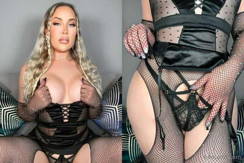 My friend loves fucking married men & playing with sissies 😈..