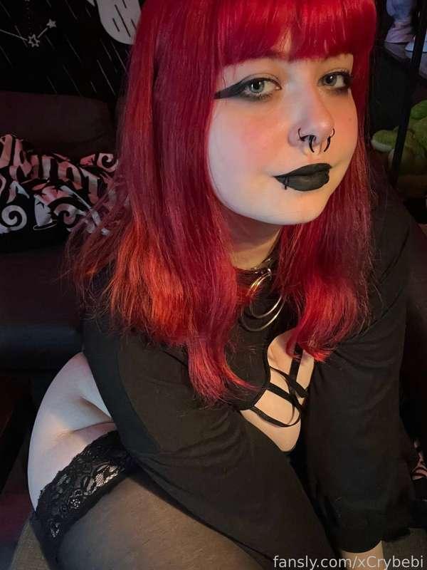xcrybebi image #0