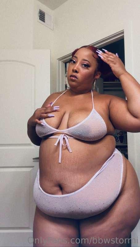 Perfect in Lavender. Come do a FaceTime with me 😈