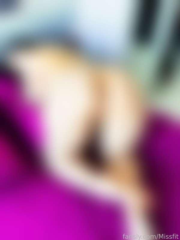 🍑👅

#fyp #pussy #ass #bigass #horny #nude #naked #sexy #wet #clitoris