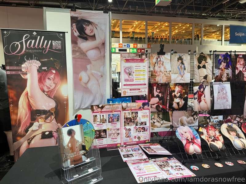 My First Ever Eu Booth At Dokomi 5D10 🥺❤️🫶Everyone is so tal..