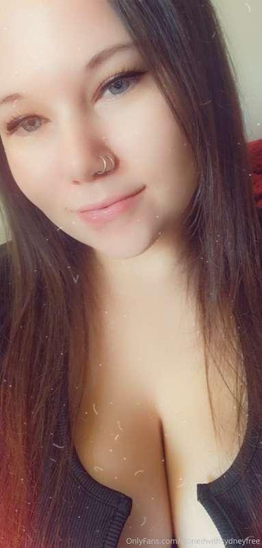 Hope everyone's having a great day. 😊