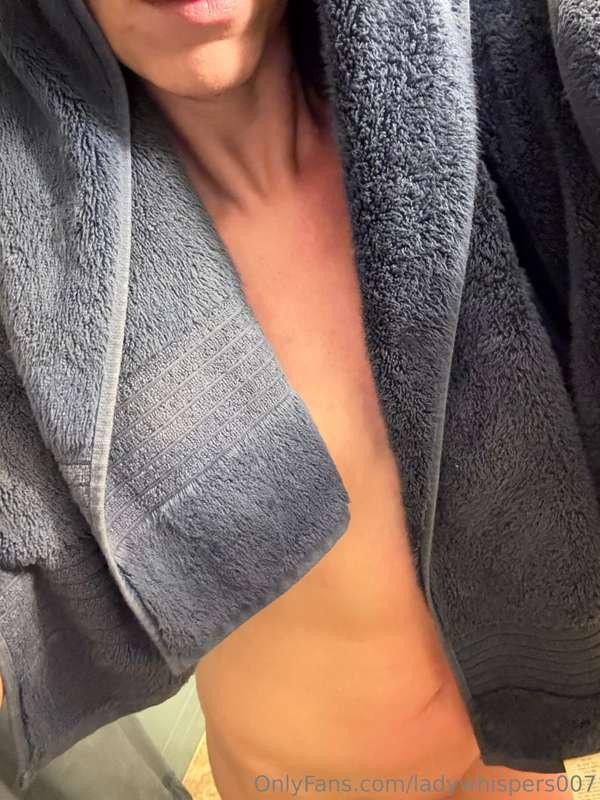 ladywhispers007 image #0