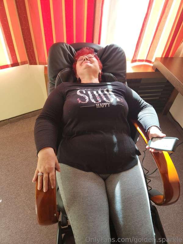 I would like a massage! Can you help me with that? 