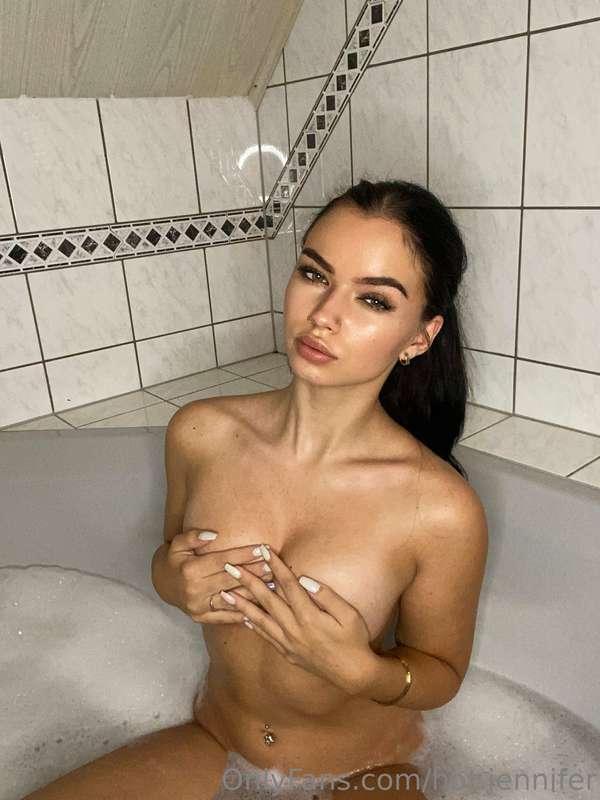 🔥 Straight from my bathtub to you – an intimate moment full ..