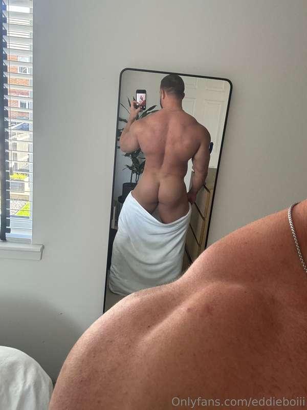 Cheeks for Weeks 🍑