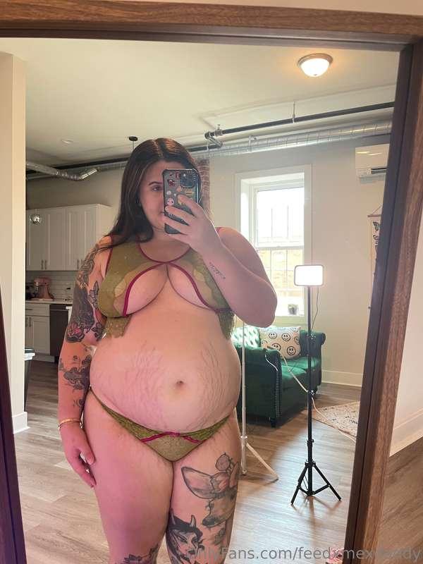 Outgrown lingerie video incoming
