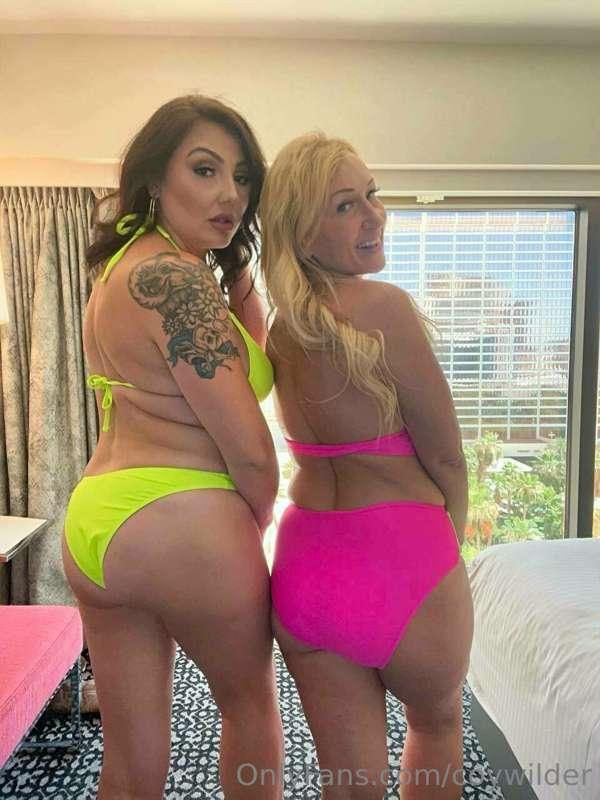 Did you see us use the double dildo? 😜 @mommablondebombshell..