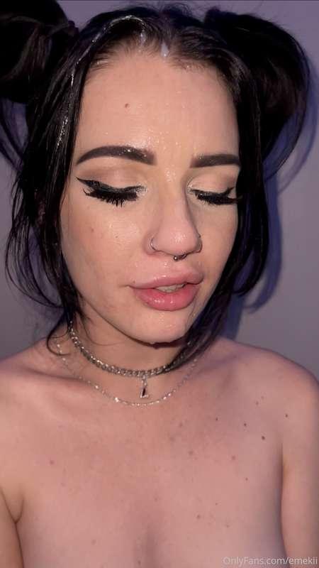 Facial bundle is in your inbox 💦