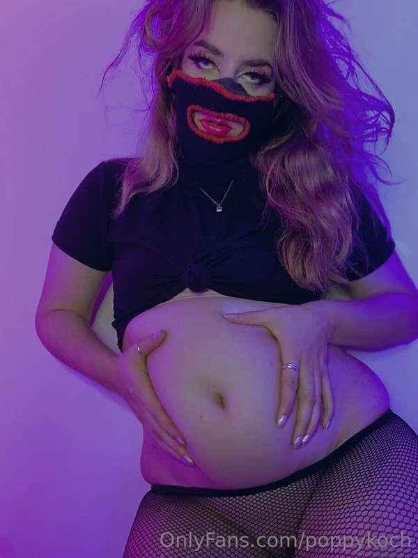 My chub just pouring out the sides of the fishnets. I wonder..