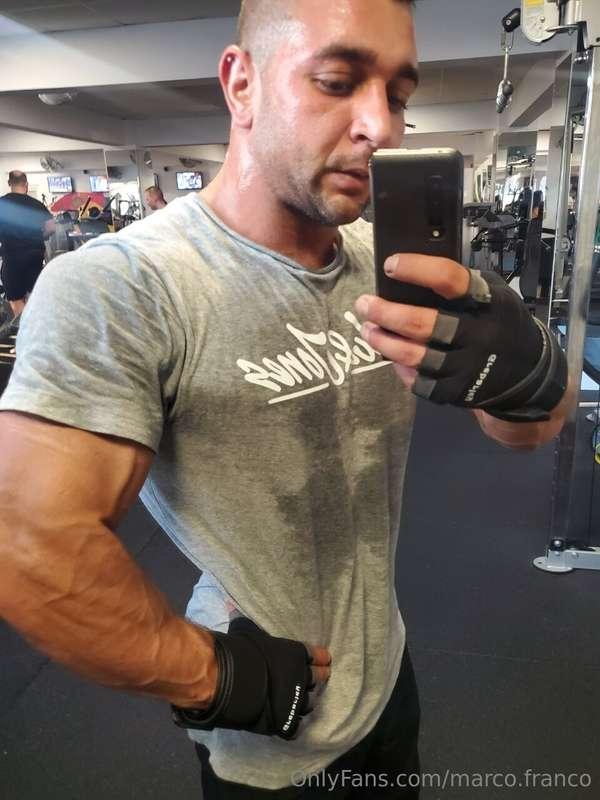 In the gym, seriousness becomes my best training. 💪🏋️‍♂️ Foc..