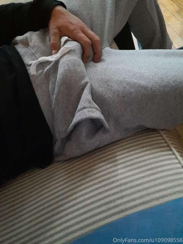 bigwhitedick69 image #0