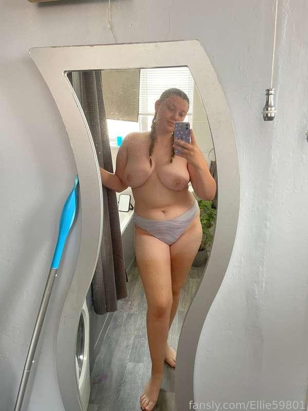 ellie59801 image #0
