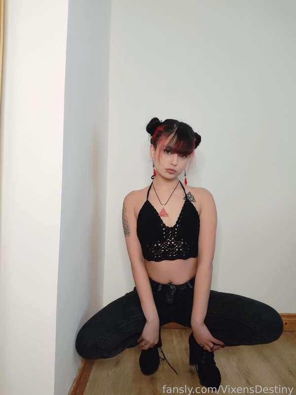 vixensdestiny image #2
