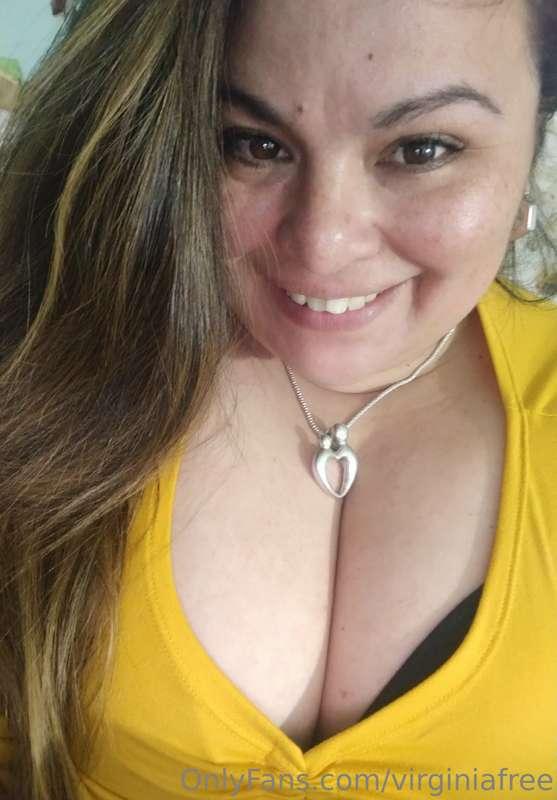 I'm so hot... Come 🔥😏👌👈
