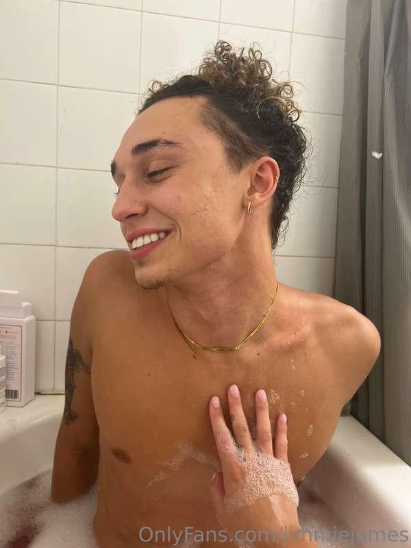 Bath time🫧