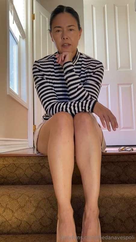Customs are in your inbox! 

GOLD VIP your videos are ready,..