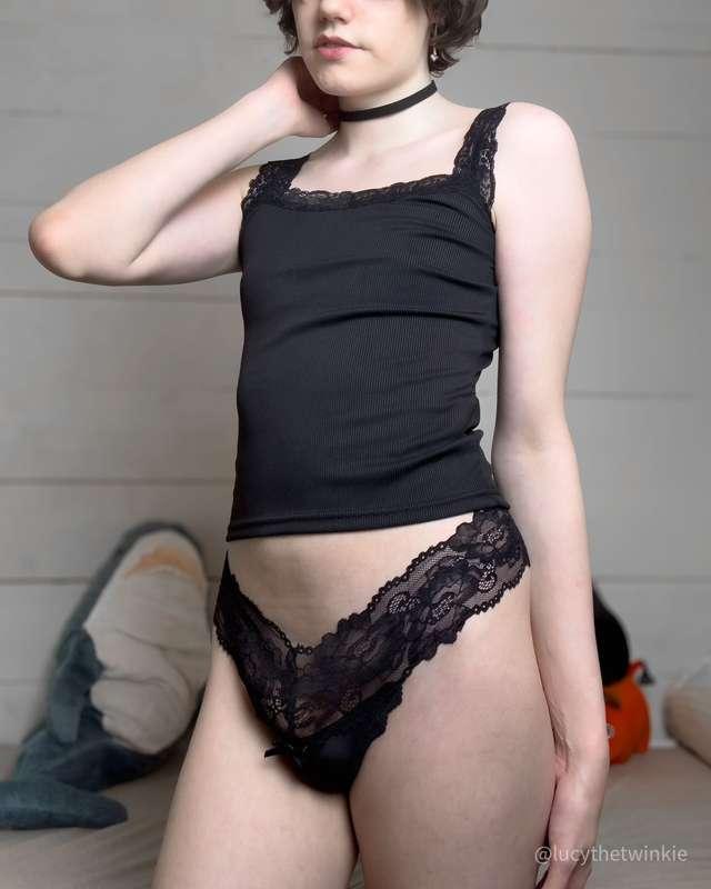 lucythetwinkie image #3