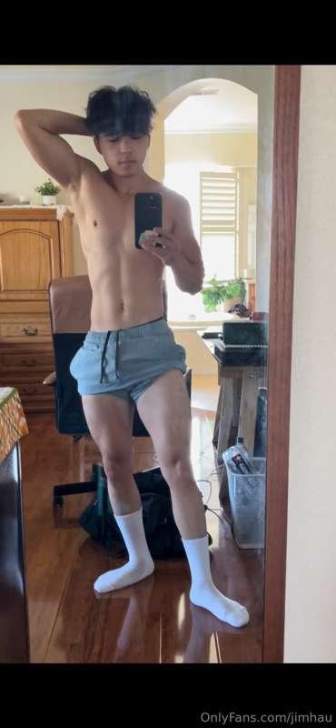 Anyone want to treat me out to Breakfast ;)? If you do, ill ..