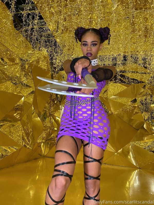 jerk off for me, now! or else 🔪