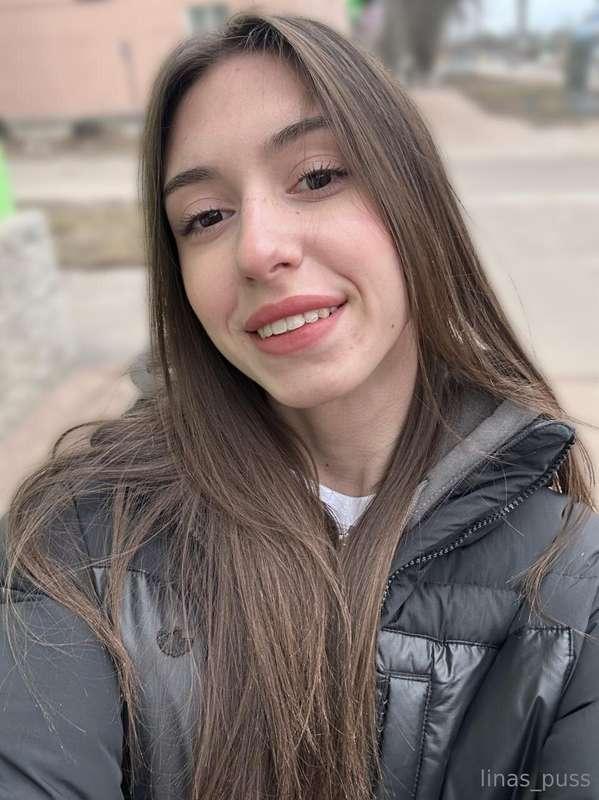 ## 🔥 🔥 🔥 HOT GIRL @iisabella_love🔥 🔥 🔥 This cutie @iisabella..