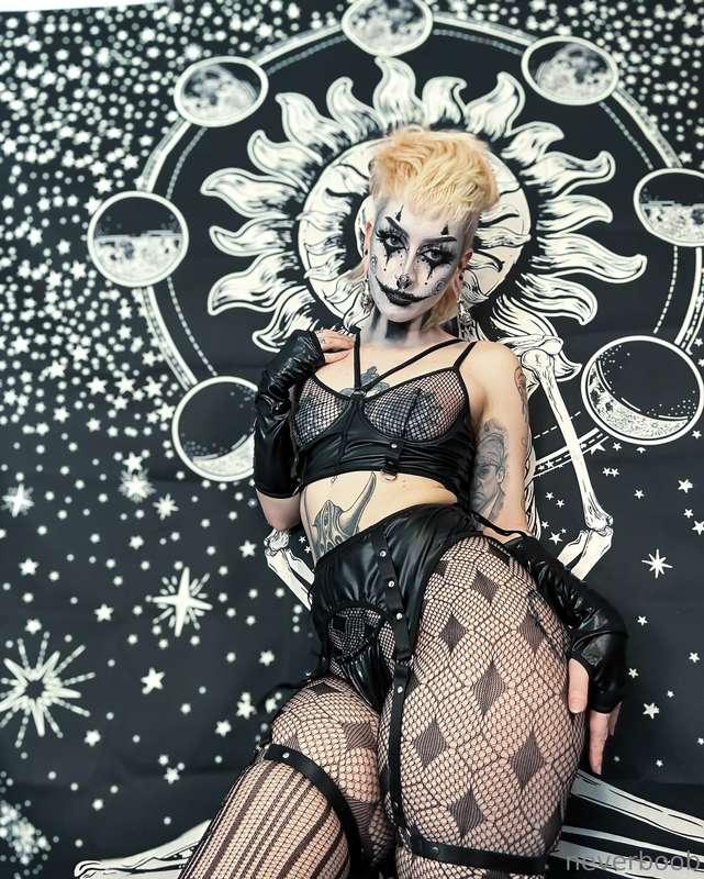 neverboob main image