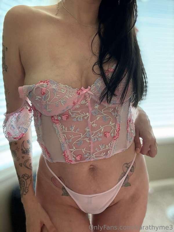 Happy Humpday Daddy! What do you do to chase away the midwee..