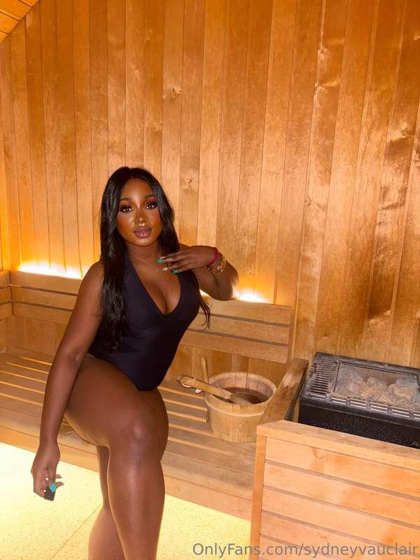 je vous souhaites à tous un bon début de semaine 📆♥️