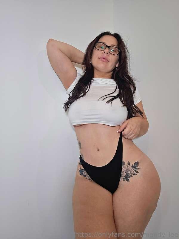Do you believe thick thighs save lives ? 🧐😌