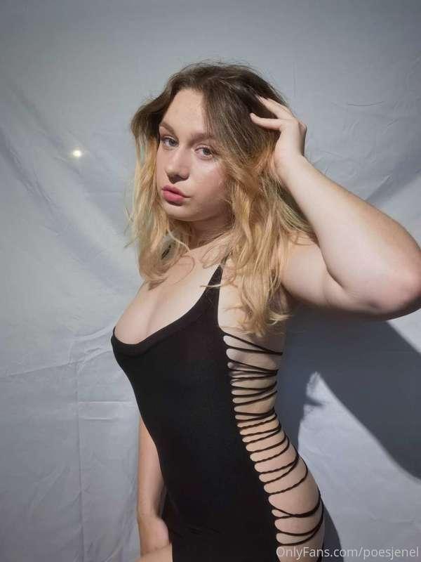 Klik verder om de achterkant te zien 😋🍑