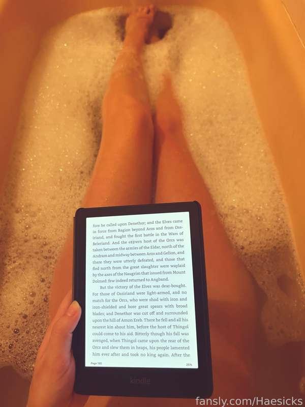 My favorite thing to do in the bath 🫣 